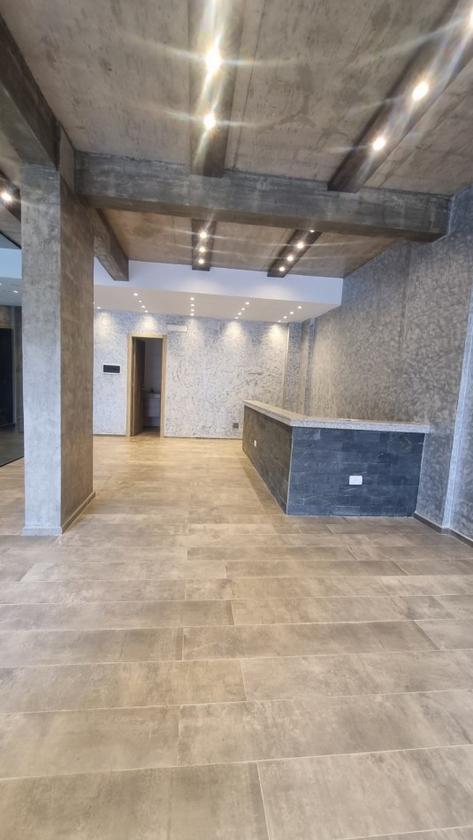 HERMOSO LOCAL COMERCIAL A ESTRENAR EN VENTA 