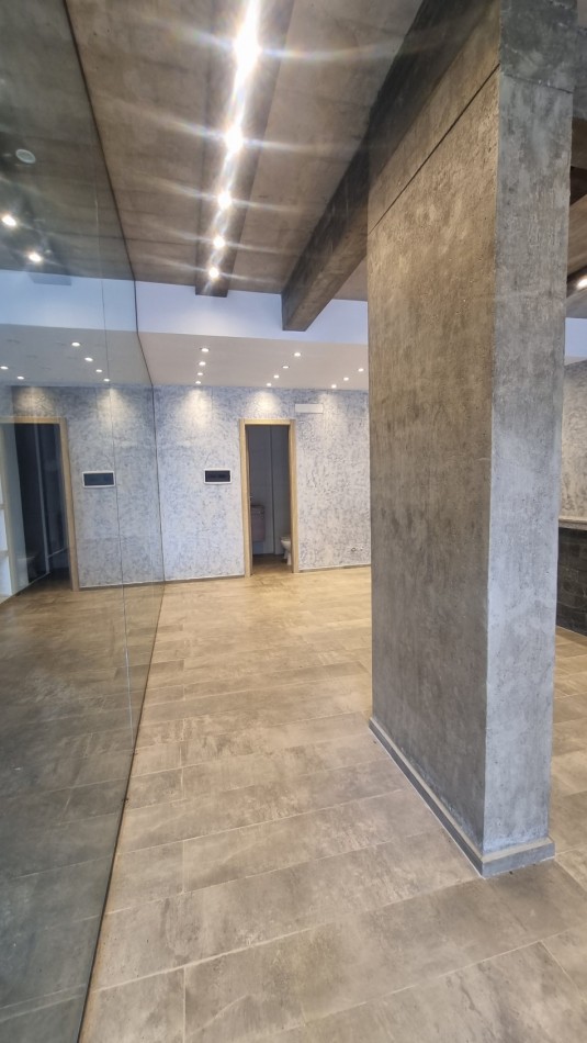 HERMOSO LOCAL COMERCIAL A ESTRENAR EN VENTA 