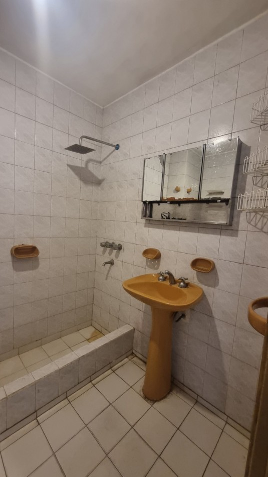 VENTA DPTO. 2 DORMITORIIS AYACUCHO AL 100